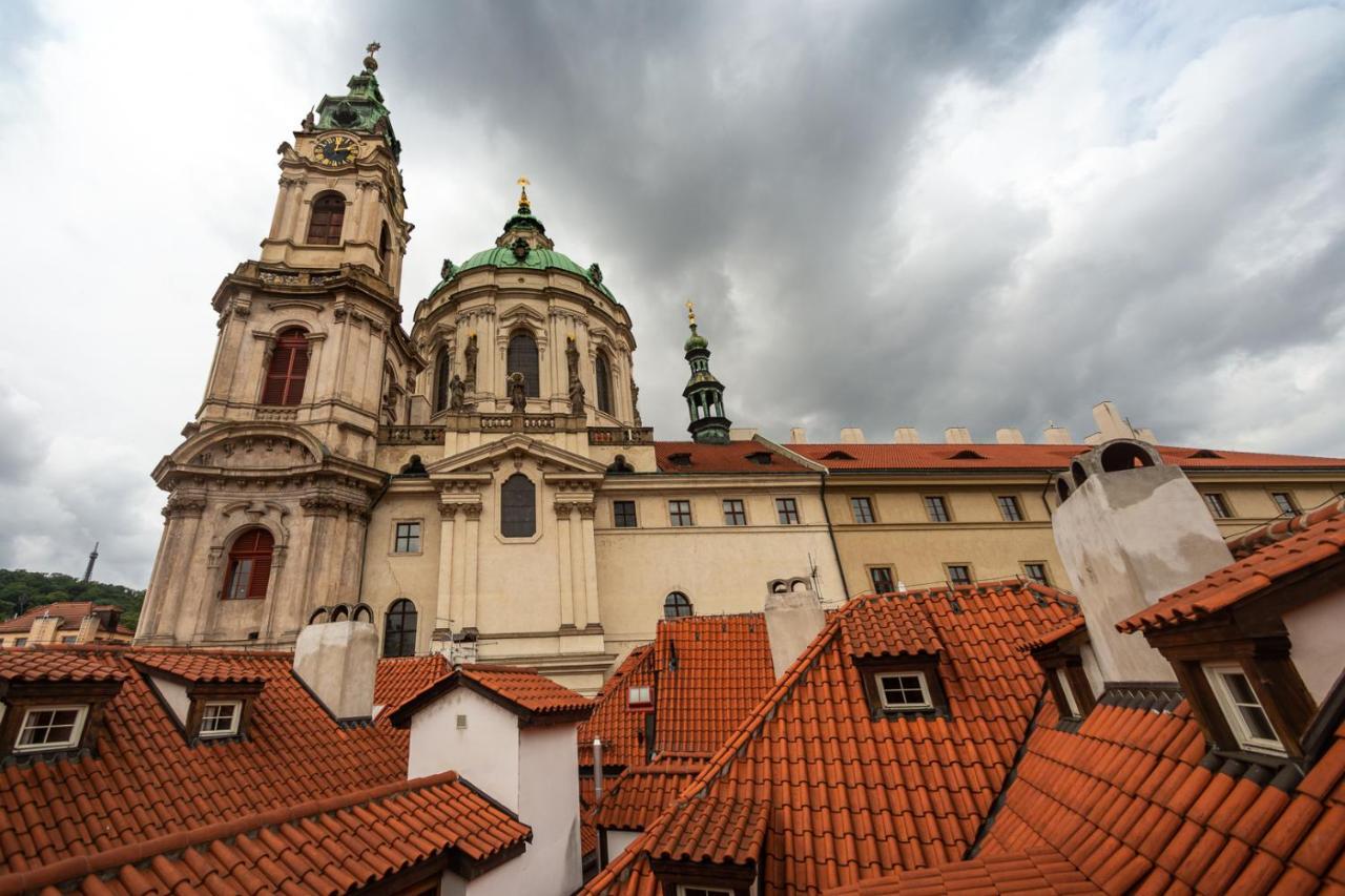 Miss Sophie'S Charles Bridge Hotel Prague Exterior photo