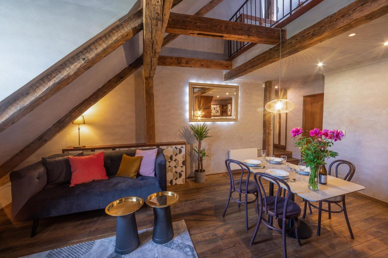 Miss Sophie'S Charles Bridge Hotel Prague Exterior photo