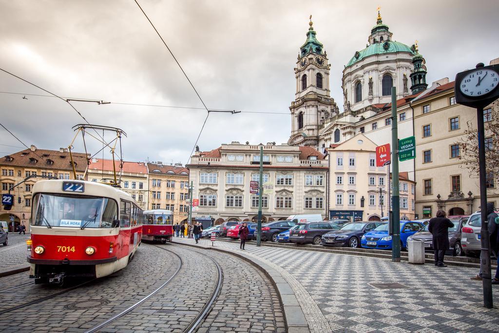 Miss Sophie'S Charles Bridge Hotel Prague Exterior photo