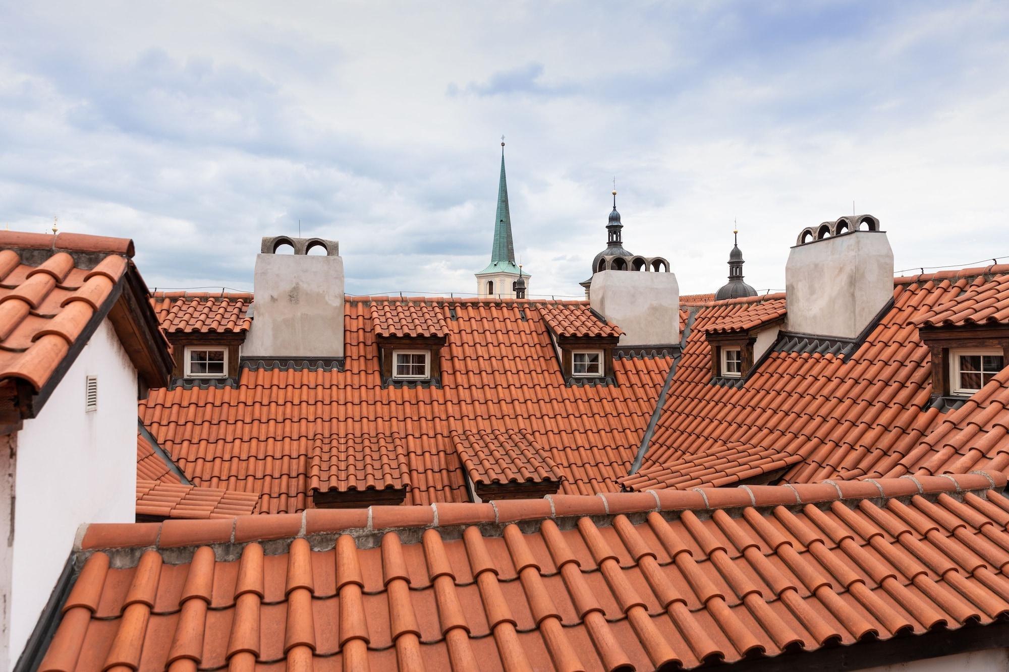 Miss Sophie'S Charles Bridge Hotel Prague Exterior photo