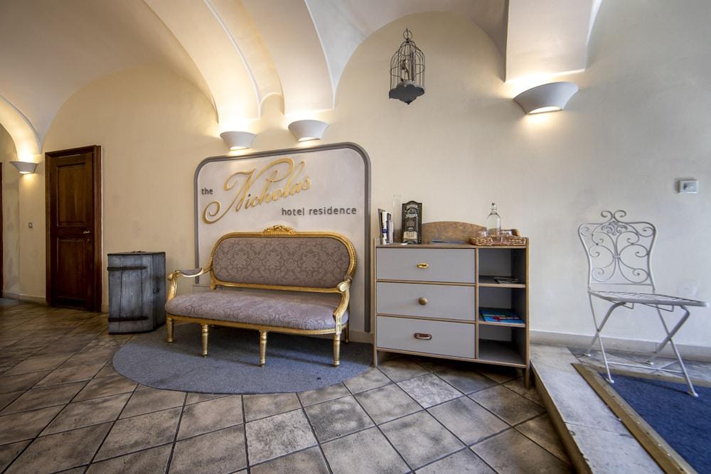 Miss Sophie'S Charles Bridge Hotel Prague Exterior photo