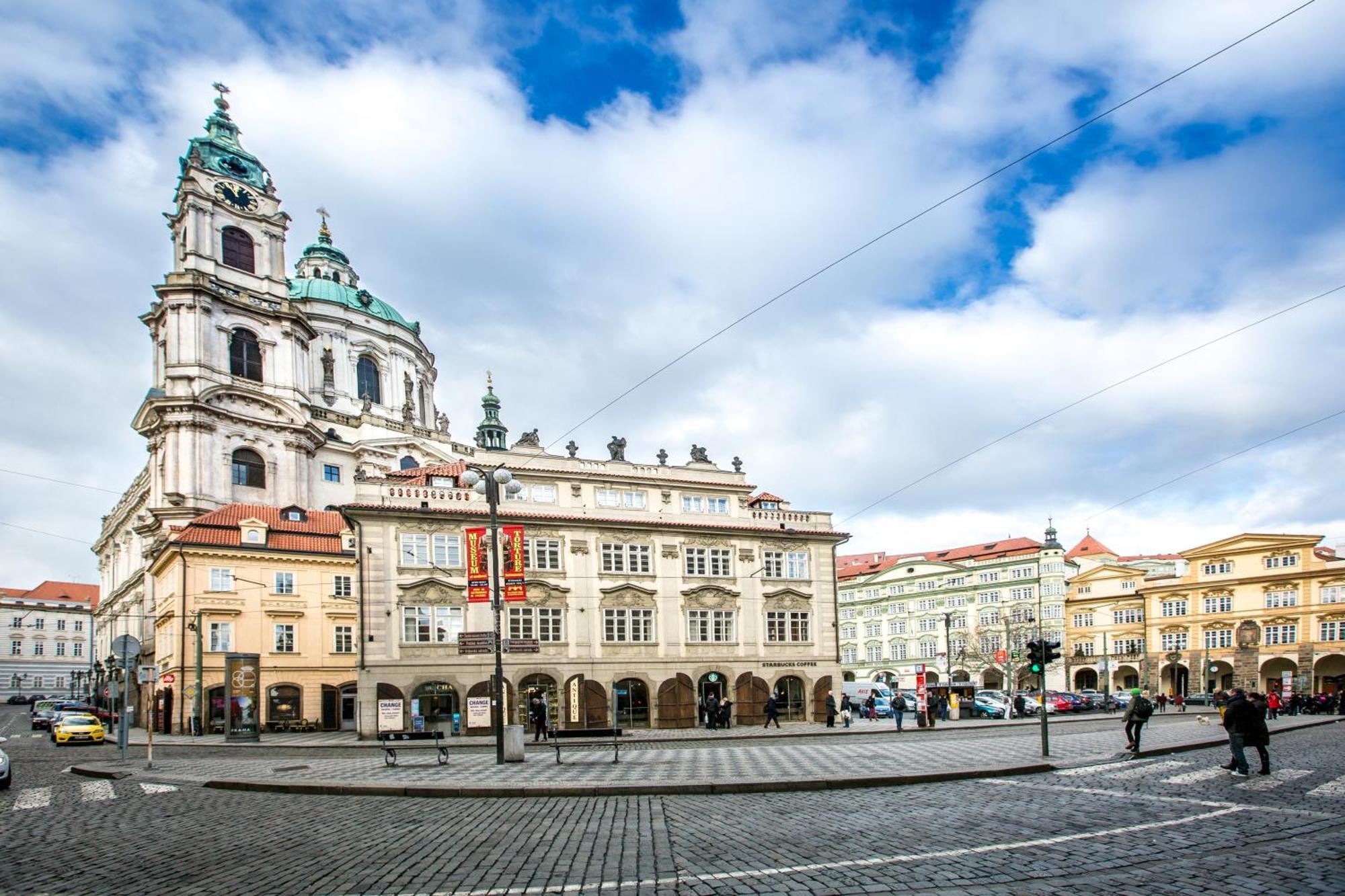 Miss Sophie'S Charles Bridge Hotel Prague Exterior photo